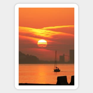 Sunset. Rio Tejo. Lisboa Sticker